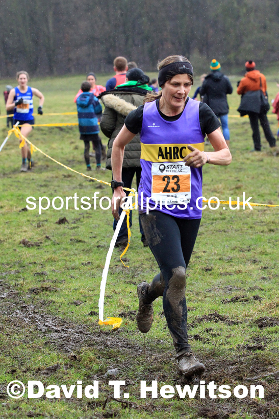 Senior womens 2022 North Eastern Harrier League, Thornley Farm, Peterlee, County Durham. Photo: David T. Hewitson/Sports for All Pics